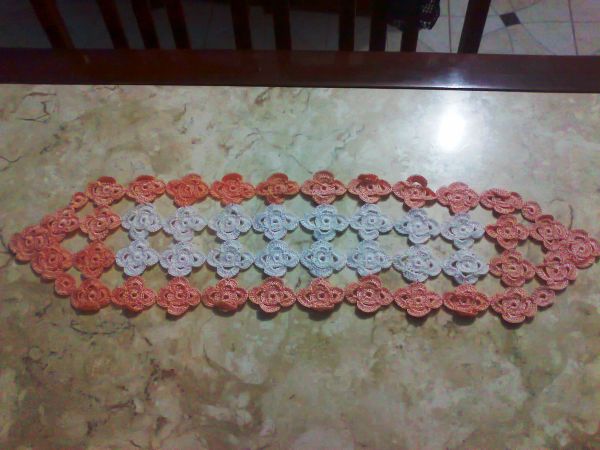 caminho de mesa florzinhas
